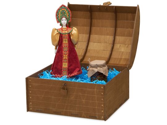 Подарочный набор: кукла фарфоровая, мёд с гецким орехом, красный