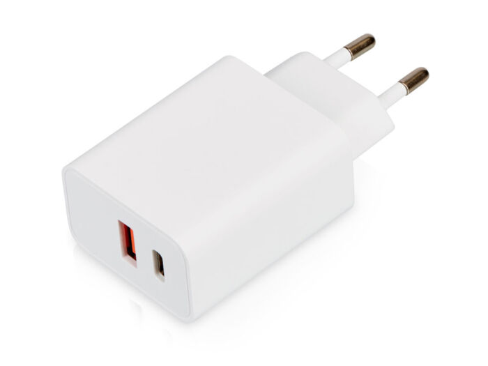 Сетевое зарядное устройство c выходами USB-A и USB-C Recharger Pro, быстрая зарядка QC/PD, 30 Вт, белый